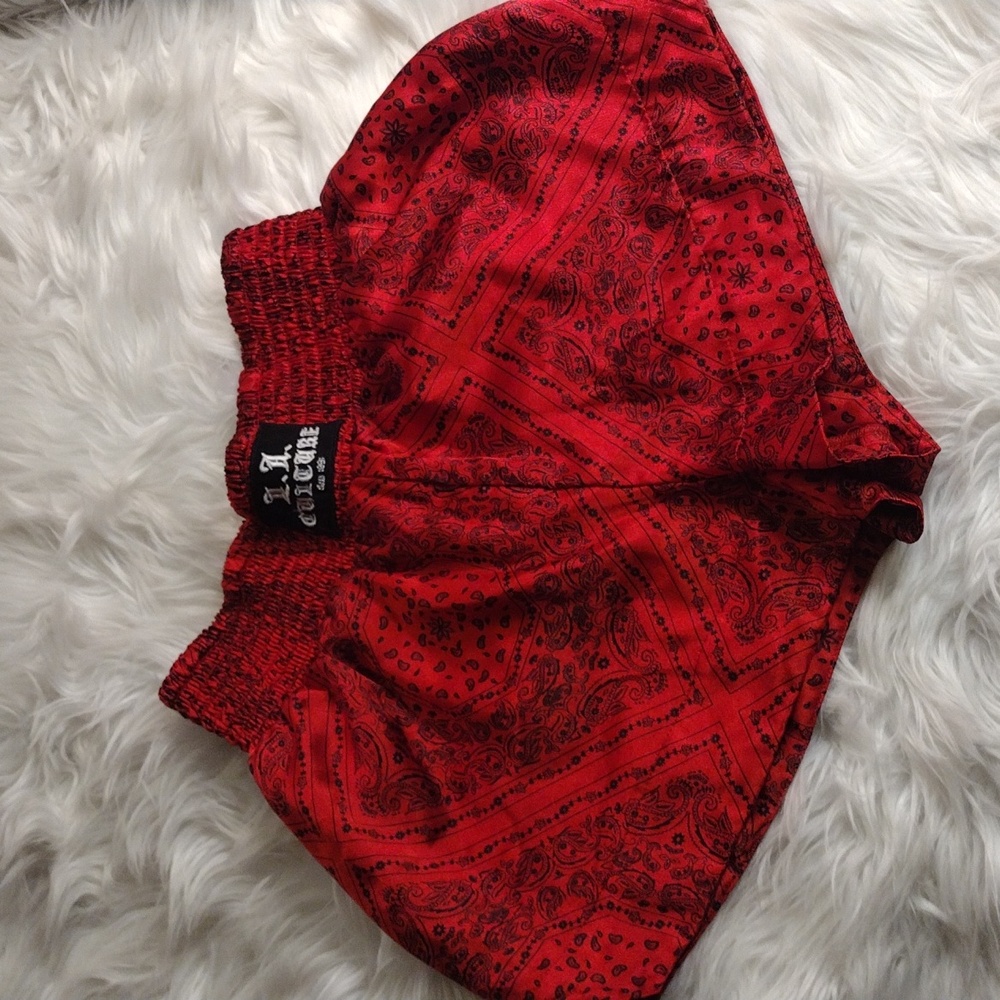 Forever 21 LA Couture satin like baggy shorts S-M red/blk